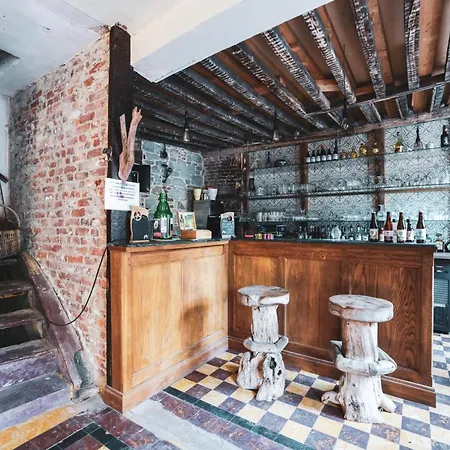 بيت للعطل In Near Chateau De Dieupart, Cleaning Included *