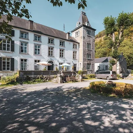 Castle In For 6 People, Cleaning Included